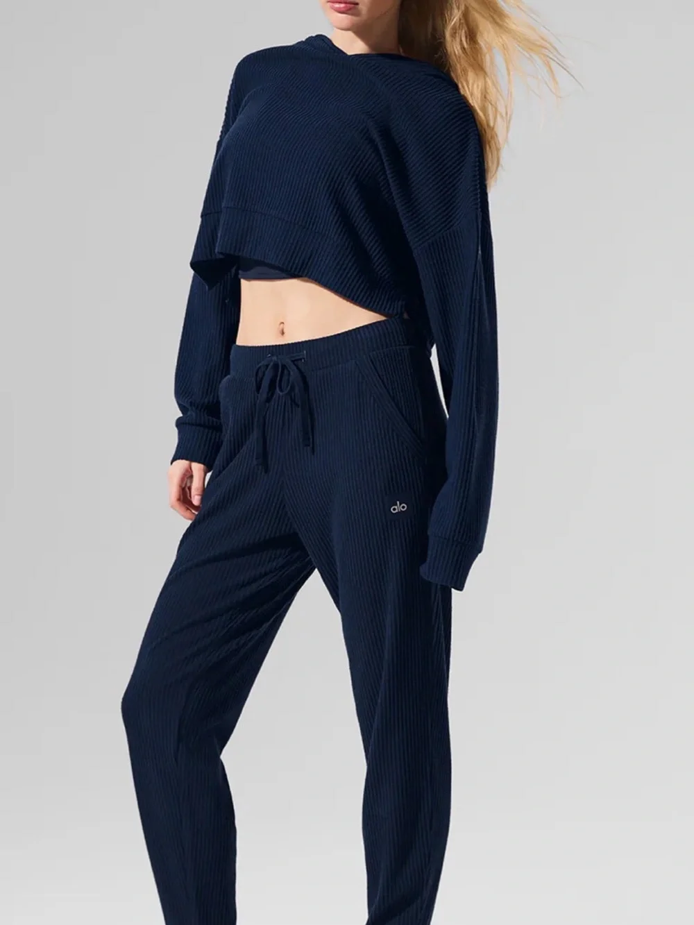 Alo Yoga Muse Sweatpants Navy